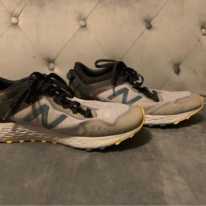 New Balance Men's Fresh Foam Arishi V1 Running Shoe - size 10